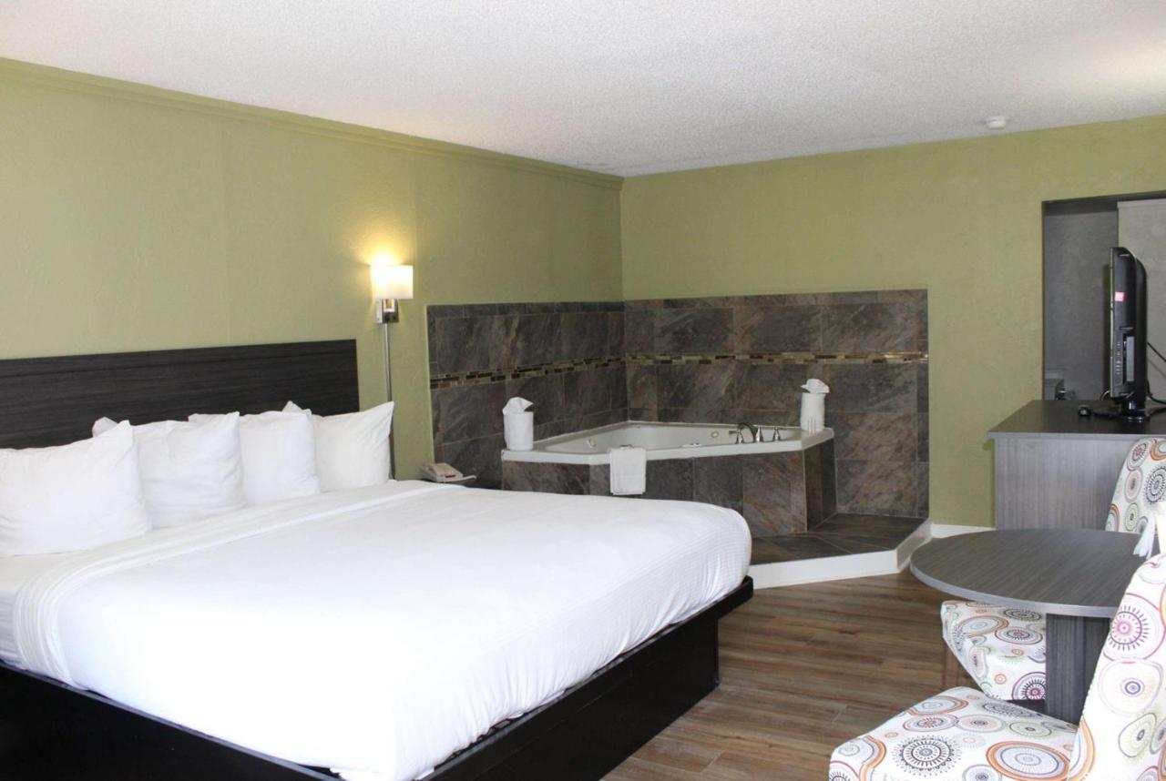 Baymont By Wyndham Front Royal Near Shenandoah National Park Hotel Exterior foto